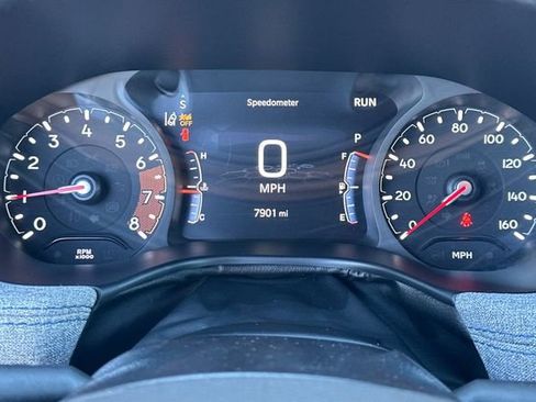 Used 2025 Jeep Compass Latitude w/ Convenience Group image 29