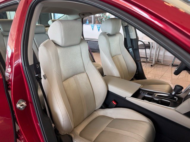Used 2018 Honda Accord EX image 27