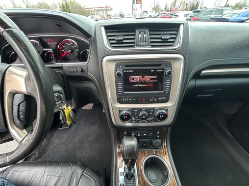 Used 2016 GMC Acadia Denali AWD/4WD image 13