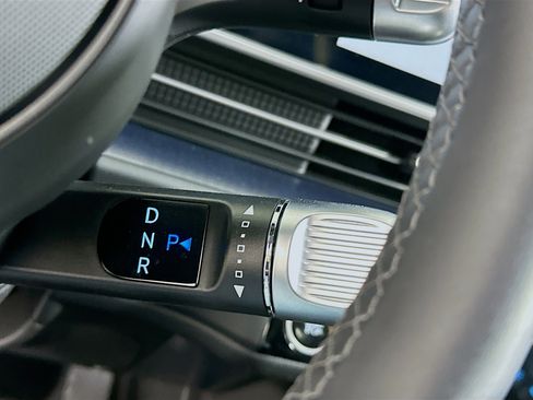 Used 2024 Hyundai Ioniq 6 SE image 25