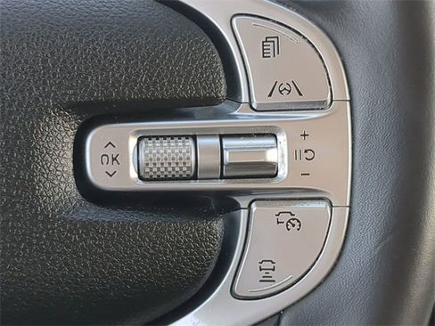 Used 2022 Genesis GV70 2.5T image 25