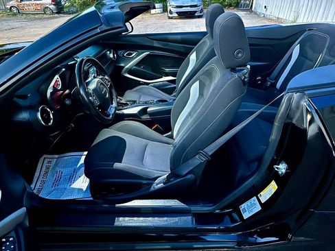 Used 2019 Chevrolet Camaro LT RWD image 22