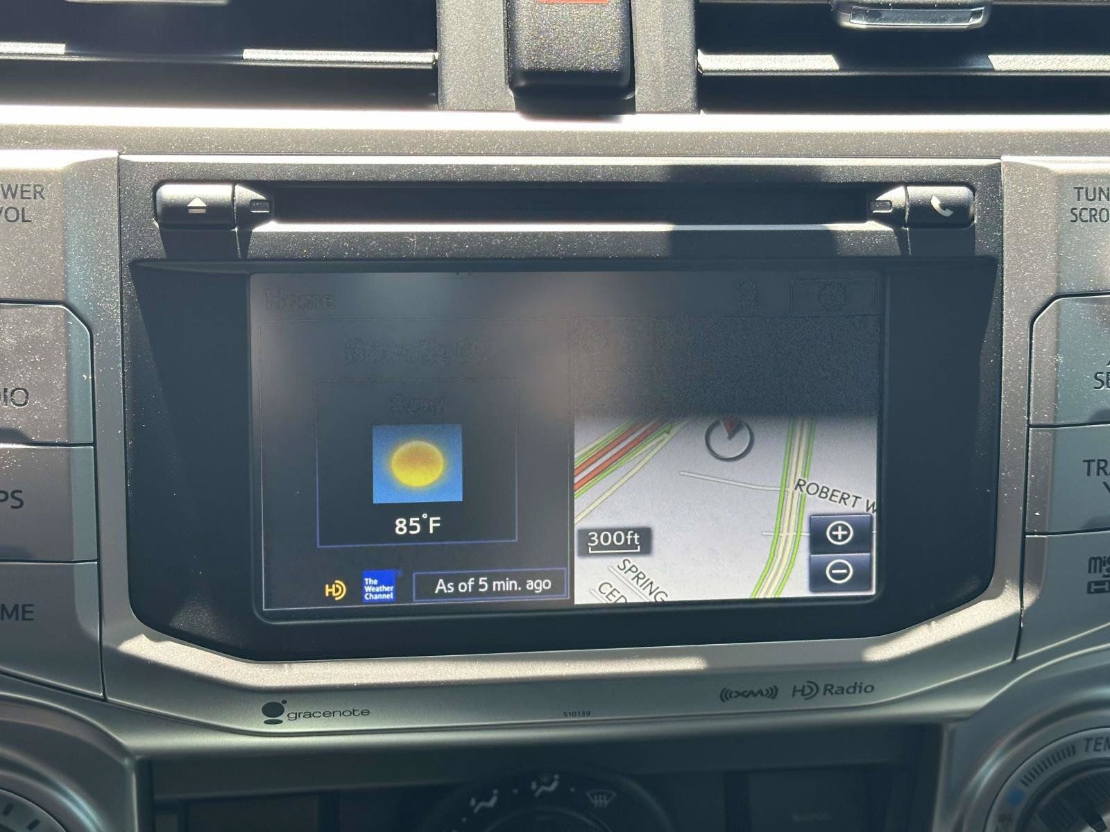 Used 2017 Toyota 4Runner SR5 Premium AWD/4WD image 18