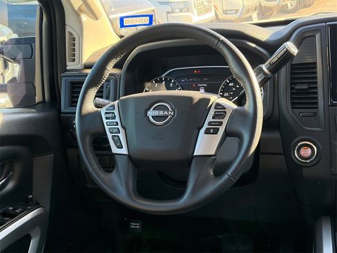 Certified 2024 Nissan Titan SV w/ SV Convenience Package image 21