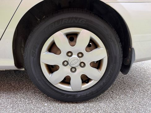 Used 2009 Hyundai Elantra GLS FWD image 22