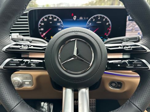 New 2026 Mercedes-Benz GLS 580 4MATIC image 24