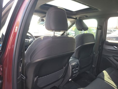 New 2026 Jeep Grand Cherokee L Laredo X image 12