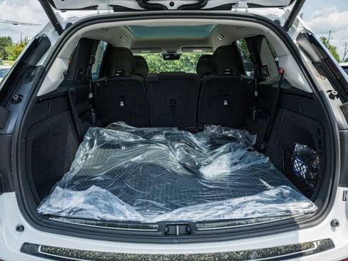 New 2026 Volvo EX90 Ultra AWD/4WD image 10