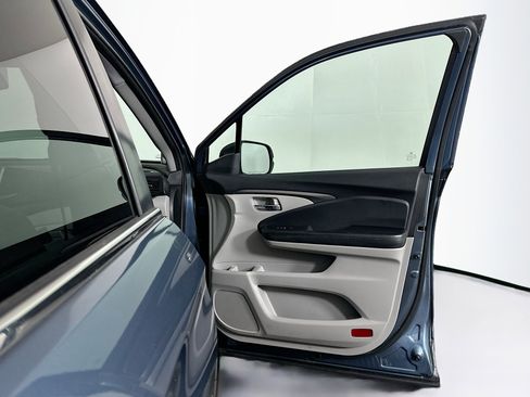 Used 2017 Honda Pilot EX-L image 34