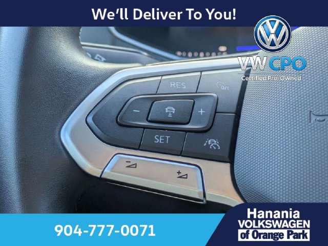 Certified 2025 Volkswagen Taos SE FWD image 26