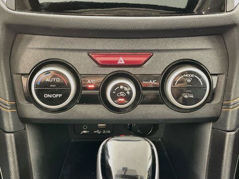 Used 2023 Subaru Crosstrek 2.0i Premium AWD/4WD image 19