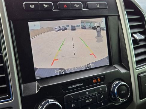 Used 2020 Ford F250 Lariat w/ Lariat Ultimate Package AWD/4WD image 40