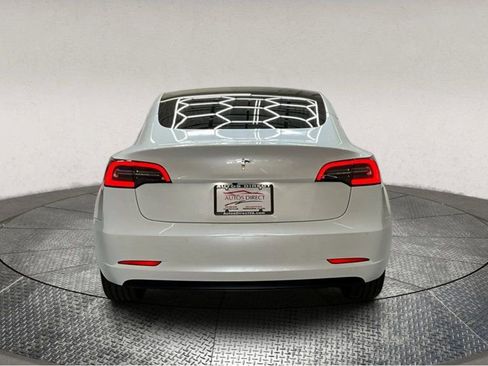 Used 2018 Tesla Model 3 Long Range RWD image 7