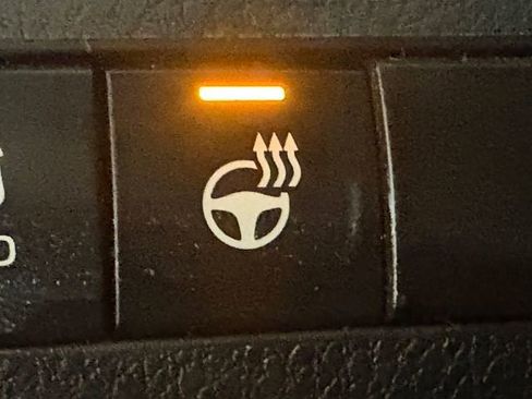 Used 2021 Toyota Camry LE w/ Cold Weather Package image 10