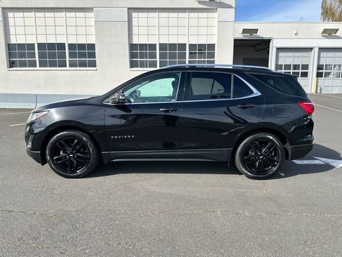 Used 2020 Chevrolet Equinox LT FWD image 3