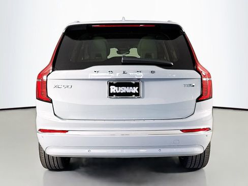 New 2026 Volvo XC90 T8 Ultra AWD/4WD image 6