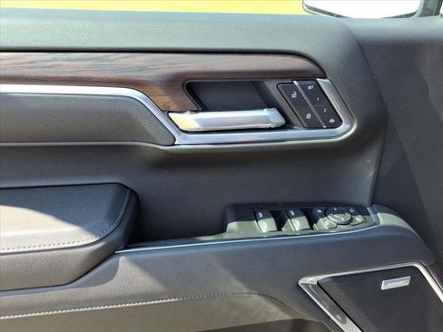 New 2026 GMC Sierra 1500 SLT w/ SLT Premium Plus Package image 11