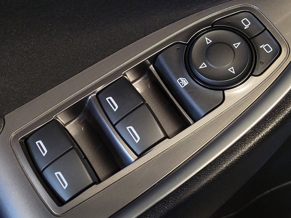 Used 2023 Chevrolet Malibu LS FWD image 27