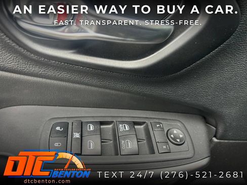 Used 2021 Jeep Cherokee Latitude Lux w/ Comfort/Convenience Group AWD/4WD image 9