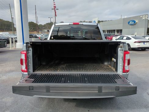 Used 2023 Ford F150 Platinum image 12