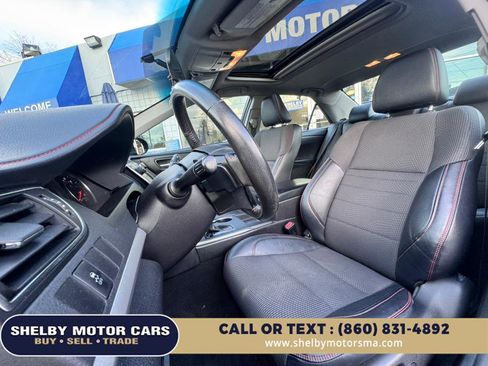 Used 2016 Toyota Camry SE image 10