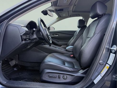 Used 2023 Honda Accord EX-L image 9