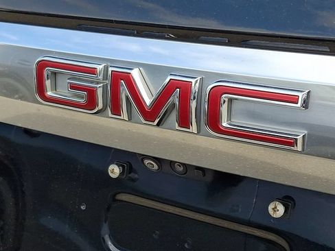 Used 2021 GMC Yukon XL Denali w/ Denali Premium Package AWD/4WD image 30