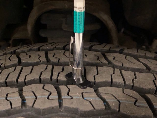 Used 2017 Chevrolet Silverado 1500 LT w/ All Star Edition AWD/4WD image 17