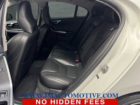 Used 2017 Volvo S60 T5 Dynamic AWD/4WD image 15