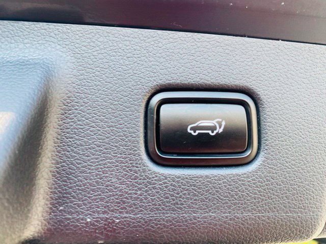Used 2022 Hyundai Palisade Limited AWD/4WD image 10