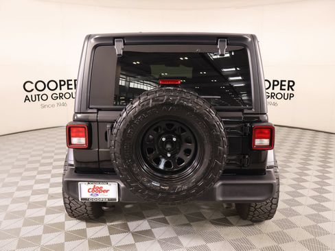 Used 2023 Jeep Wrangler Unlimited Sport AWD/4WD image 20