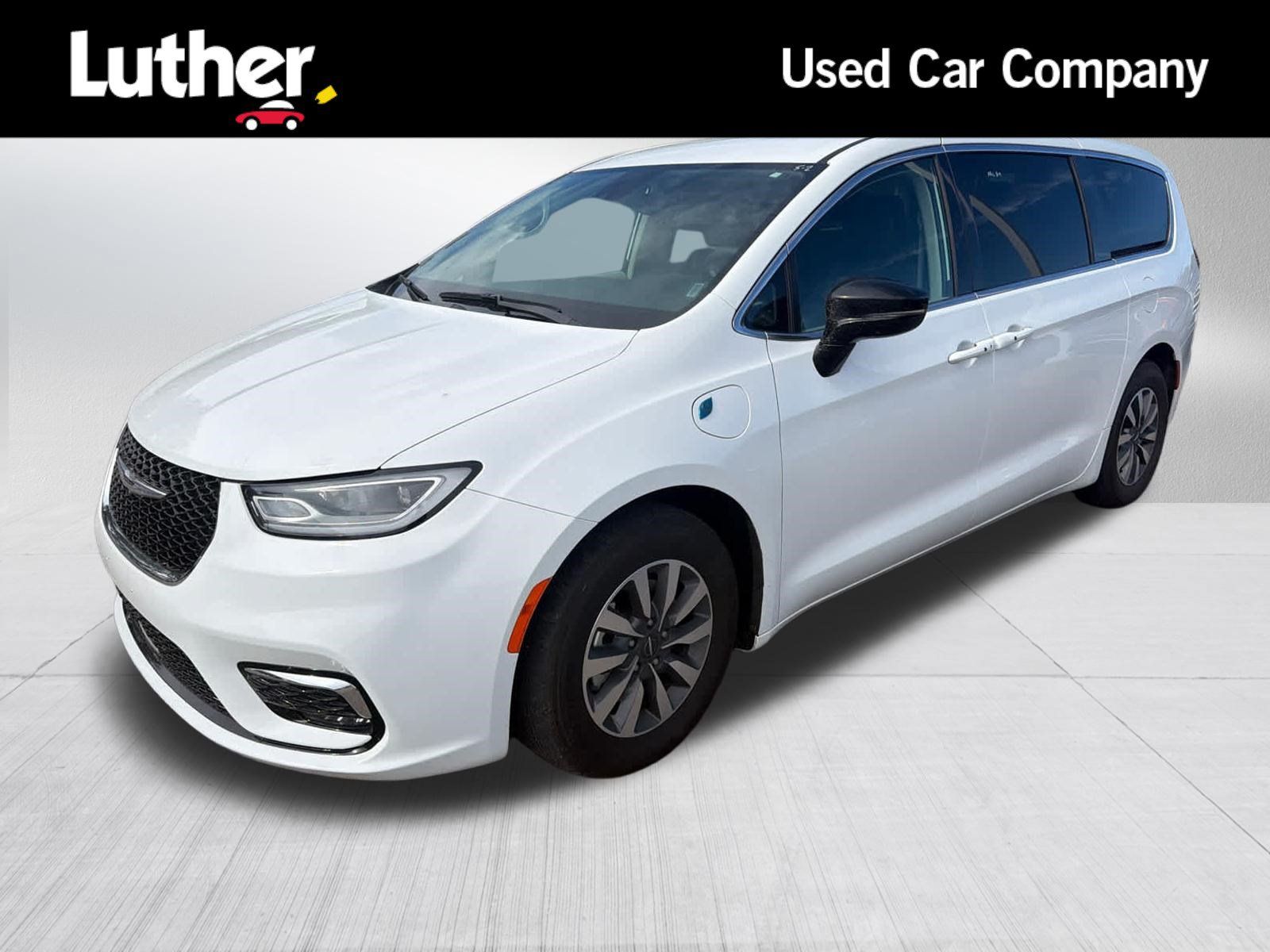 Used 2024 Chrysler Pacifica Limited FWD image 1