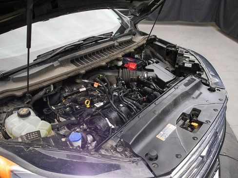 Used 2022 Ford Edge SE image 26
