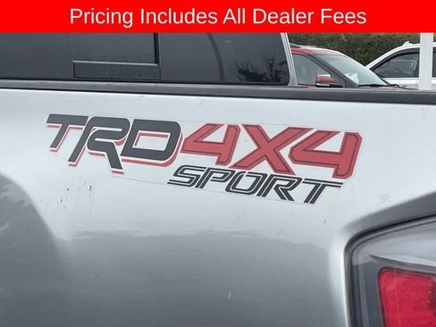 Used 2023 Toyota Tacoma TRD Sport w/ Advanced Technology Package AWD/4WD image 5