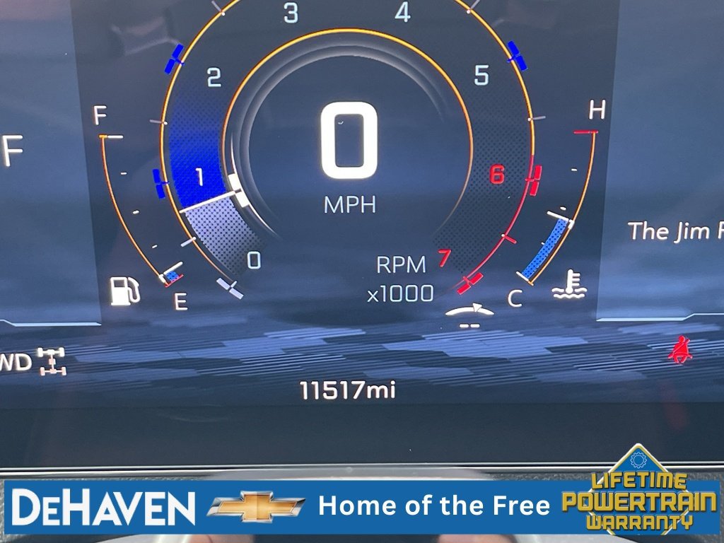 Used 2026 Chevrolet Traverse LT w/ Enhanced Driving Package AWD/4WD image 13