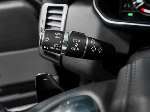 Used 2020 Land Rover Range Rover HSE image 22