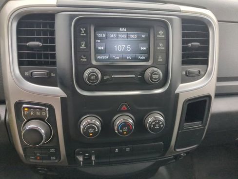Used 2017 RAM 1500 Classic SLT AWD/4WD image 22