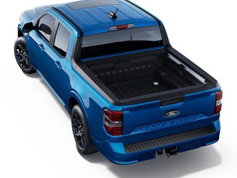 New 2025 Ford Maverick Lobo image 2