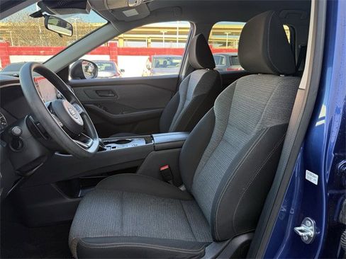 Used 2021 Nissan Rogue S image 24