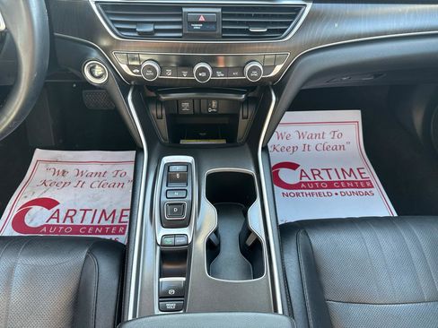 Used 2019 Honda Accord Touring image 17