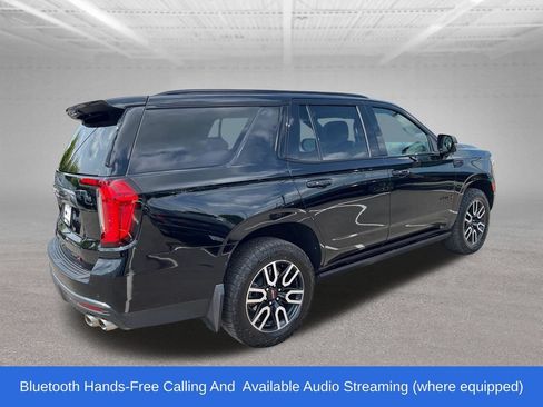 Used 2023 GMC Yukon AT4 w/ AT4 Premium Package AWD/4WD image 6