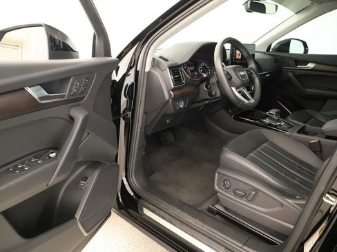 Certified 2023 Audi Q5 2.0T Premium w/ Convenience Package AWD/4WD image 14