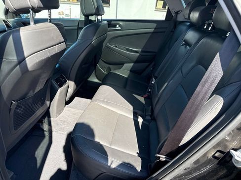 Used 2016 Hyundai Tucson Limited w/ Option Group 03 AWD/4WD image 33