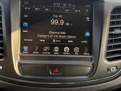 Used 2015 Chrysler 200 S w/ Navigation & Sound Group I FWD image 28