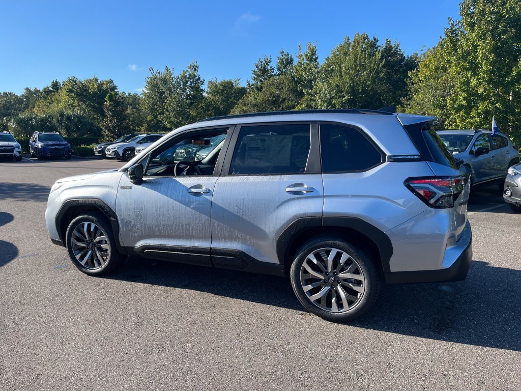 New 2026 Subaru Forester Touring AWD/4WD image 5