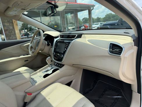 Used 2017 Nissan Murano Platinum w/ Platinum Technology Package AWD/4WD image 16