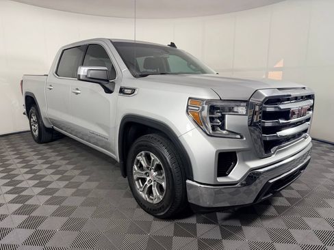 Used 2021 GMC Sierra 1500 SLE RWD image 3