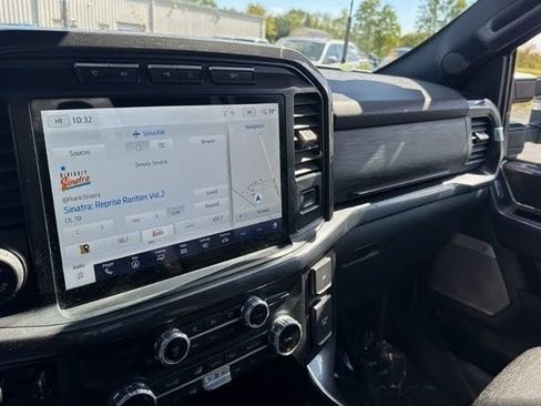 Used 2022 Ford F150 XLT w/ Equipment Group 302A High AWD/4WD image 6