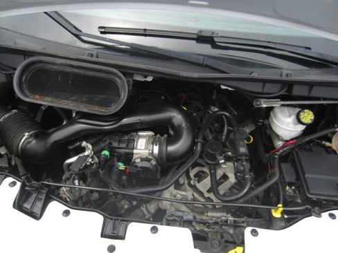 Used 2021 Ford Transit 350 XLT image 25