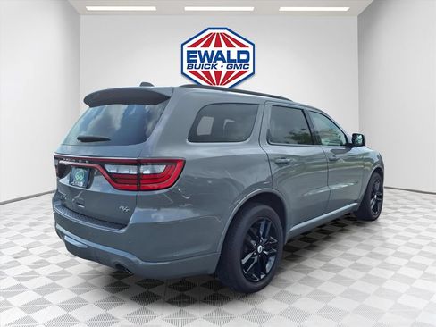 Used 2025 Dodge Durango R/T AWD/4WD image 4
